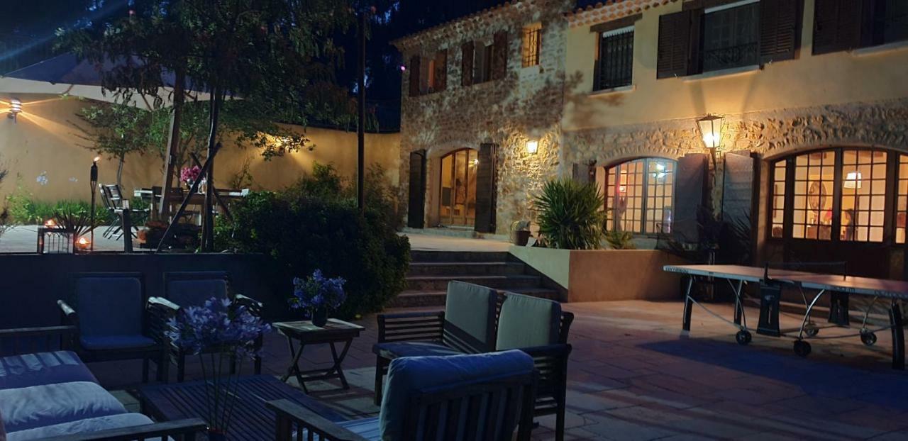 La Teze Villa Le Castellet  Exterior photo