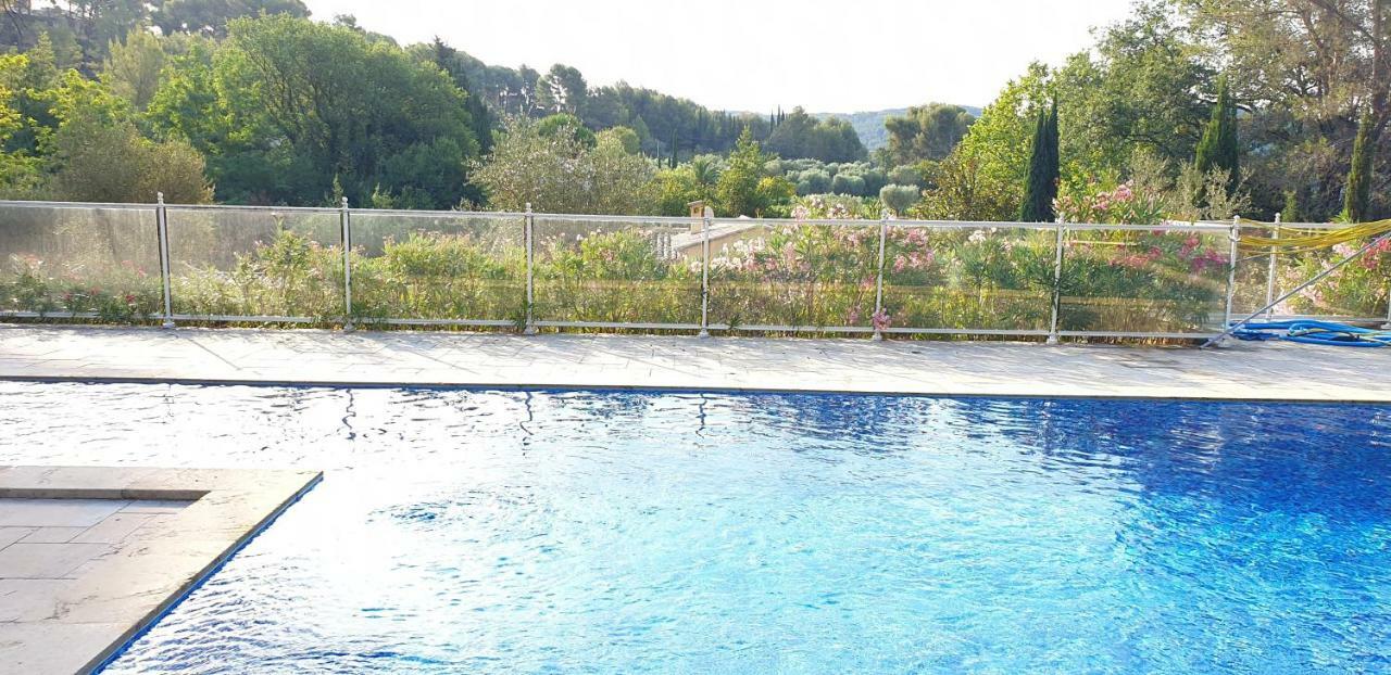 La Teze Villa Le Castellet  Exterior photo